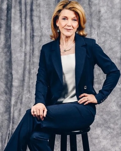 AN EVENING WITH VICTORIA CLARK
